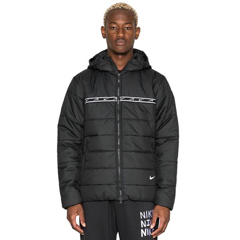 nike winterjacke herren schwarz weiß|Nike Winterjacke online kaufen .